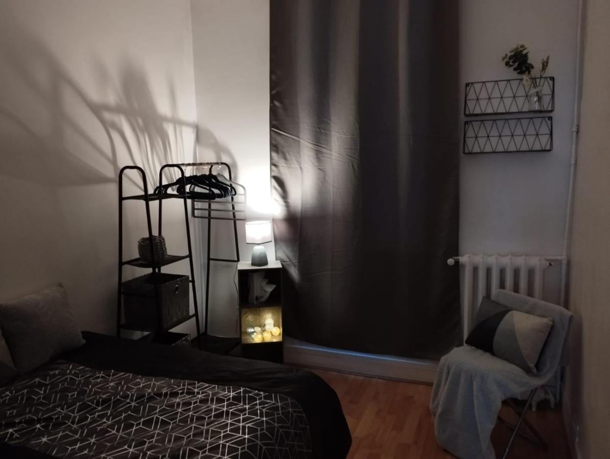 Parisian Vibes A Clichy Quarto foto